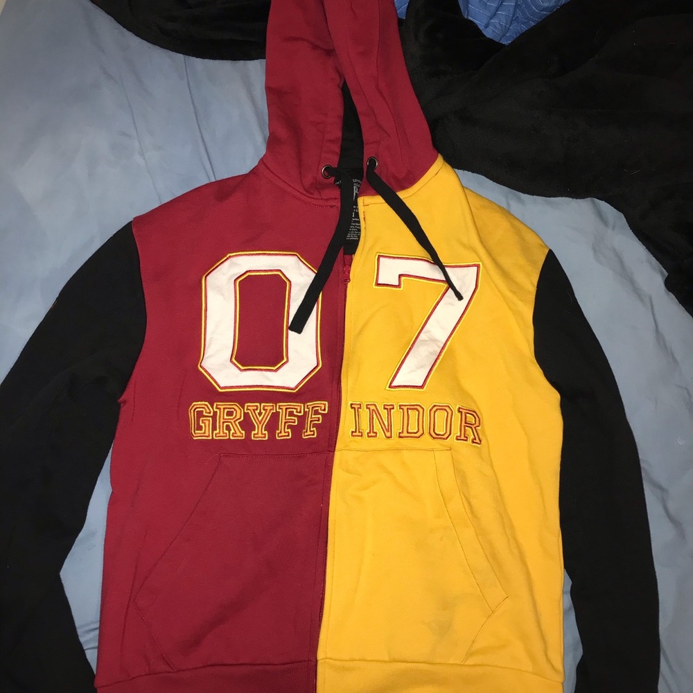 Zip up